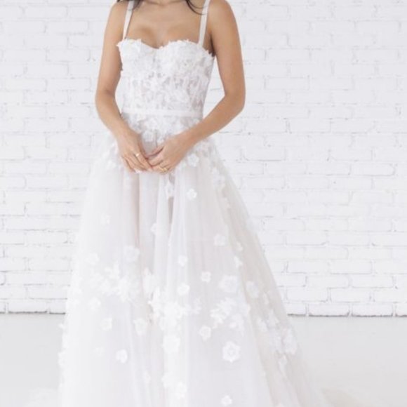 Willowby by Watters Abigail Wedding Dress - Picture 1 of 6